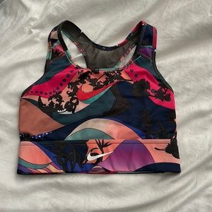 Nike Women’s Sports Bra - Multi Print - Medium
